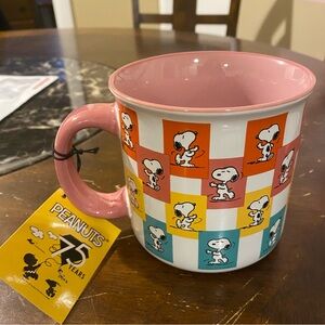 Peanuts Colorful Snoopy Checkered Mug